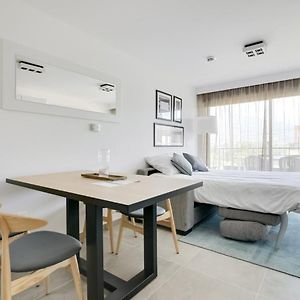 방스 New Standard Studio For 4 People With Sofa Bed And Bunk Bed 아파트 Exterior photo