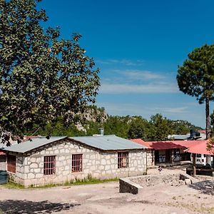 Cabanas De Lolita En Barrancas Del Cobre 호텔 Areponapuchi Exterior photo