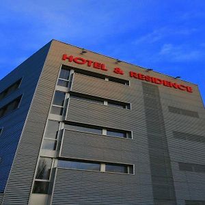 Silver Residence Hotel 바놀로 인 피아노 Exterior photo