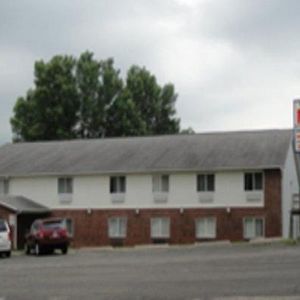 Villa Inn Motel 포트앳킨슨 Exterior photo