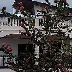 The Winford Boutique Hotel Achimota 아크라 Exterior photo