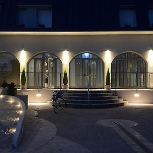 Hotel Cavallo Bianco 레기올로 Exterior photo