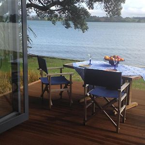 Clarks Beach Absolute Waterfront Serenity Near Auckland 아파트 Exterior photo