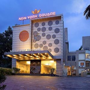 Hotel New York Square 코타얌 Exterior photo