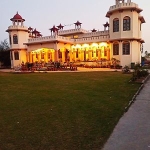 Bhanu Mahal - A Heritage Homestay 판체쿠라 Exterior photo