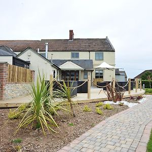 The Warwick Arms 호텔 Chew Magna Exterior photo