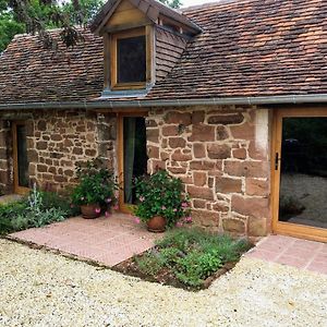 Boisseuilh Countryside Tiny House Near Chateau De Hautefort 빌라 Exterior photo