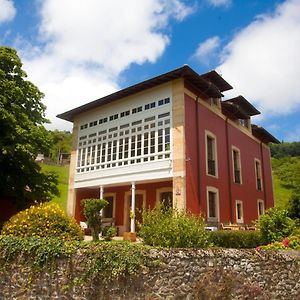 Casona De Indias 호텔 Piloña Exterior photo