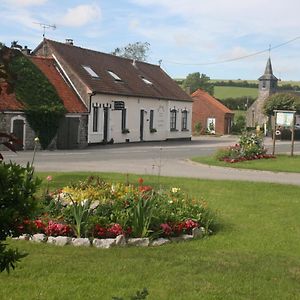 Hermelinghen Au Petit Bled B&B Exterior photo