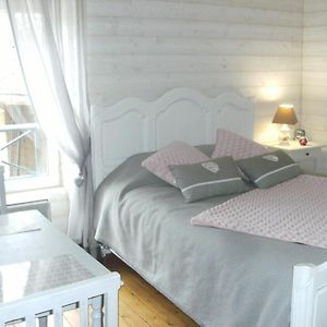 Bellengreville  Jolie Chambre Dans Ancien Corps De Ferme B&B Exterior photo