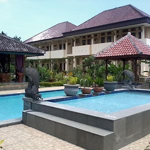 Taman Teratai Hotel 펀칵 Exterior photo