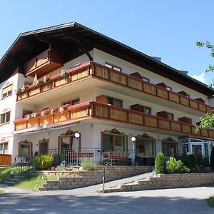 Hotel Garni Waldhof - Wohlfuehlen Am Lech 슈탄차흐 Exterior photo