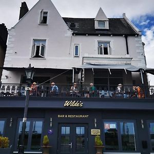 The Strand Hotel, The Former Residence Of Oscar Wilde 브레이 Exterior photo