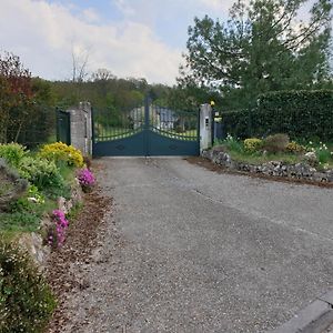 Freneuse-Sur-Risle Chambre D'Hote Normande B&B Exterior photo