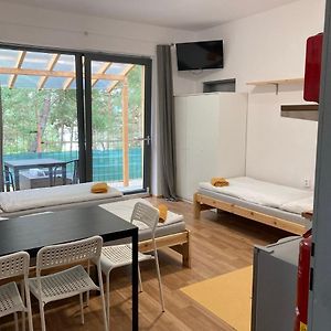 Kuk Racice - Mini Apartman 호텔 Exterior photo