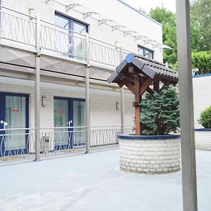 Hotel B8 보어드 Exterior photo