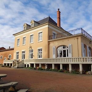 Ouches Domaine Berenguer B&B Exterior photo