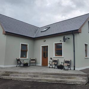 Murphy'S Irish Farmhouse Near Ballybunion 빌라 Exterior photo