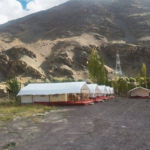 Camp Delight Camp Ullay 호텔 레 Exterior photo