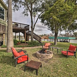 Waterfront San Jacinto River Home With Boat Slip! 휴스턴 Exterior photo