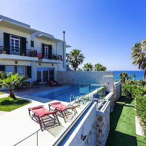 Villa In Episkopi With Private Pool Exterior photo