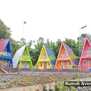 Rumah Kurcaci D'Sawah 호텔 말리노 Exterior photo