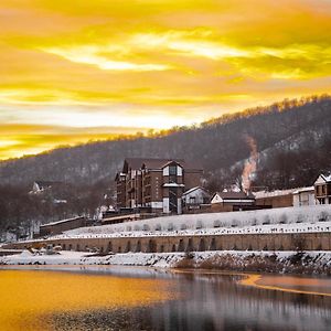 Macara Lake Park 호텔 구바 Exterior photo