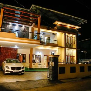 Belljem Homes -Your Own Private Resort -2 Bhk Gf Thrissur Exterior photo