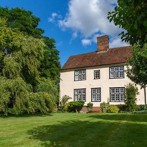 Pounce Hall -Stunning Historic Home In Rural Essex 새프런월든 Exterior photo