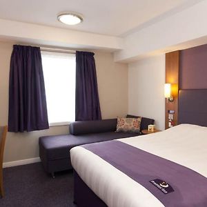 Premier Inn Derry / 런던데리 Exterior photo