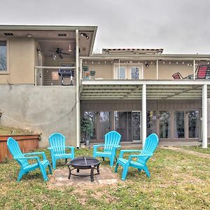 Pet-Friendly Seguin Retreat With Deck And River Views! 빌라 Exterior photo