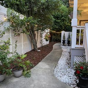 Bama Bed And Breakfast - Wisteria Suite 터스컬루사 Exterior photo