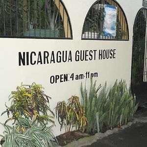 Hostal Nicaragua Guest House 마나과 Exterior photo