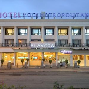 호텔 요기 메트로폴리탄 나비뭄바이 Exterior photo