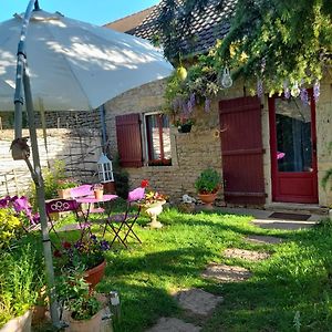 Marcilly-Ogny Aux Glycines B&B Exterior photo