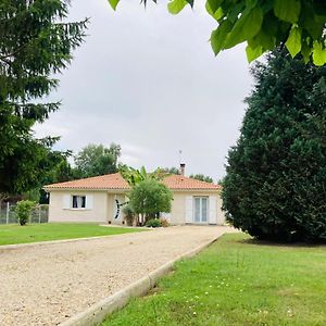 Saint-Genes-de-Fronsac Maison Familiale Avec Jardin De 1500M2 빌라 Exterior photo