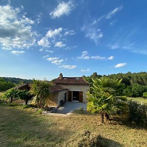 Saint-Germain-du-Salembre Maison En Pierre A La Campagne En Perigord Dordogne 빌라 Exterior photo