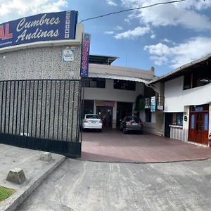 Hostal Cumbres Andinas 호텔 이바라 Exterior photo