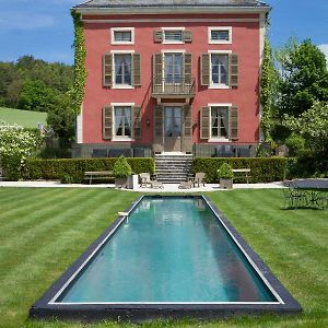 Chateau De Courban And Spa Nuxe 호텔 Exterior photo