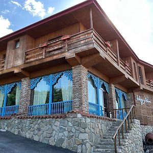 Hillside Resort 텔라비 Exterior photo