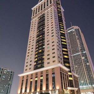 Magnum Hotel & Suites West Bay 도하 Exterior photo