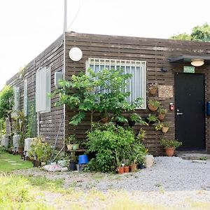 Yellow Submarine Guesthouse - Vacation Stay 98284V 모토부 Exterior photo