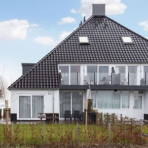 Offingawier Modern Flat At The Sneekermeer Lake 아파트 Exterior photo