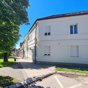 Rooms With A Parking Space Daruvar, Bjelovarska - 18842 Exterior photo