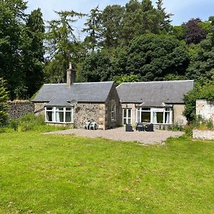 Peaceful Cottage With Fireplace Charleton Estate 엘리 Exterior photo