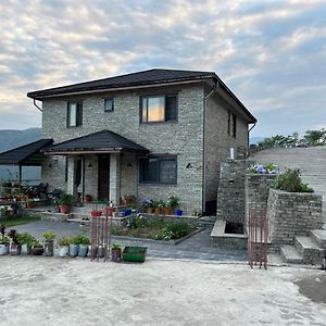 The North Face Inn'S Homestay 포카라 Exterior photo