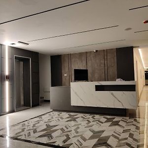 45M Luxury Room Royal View Near All Services 암만 Exterior photo