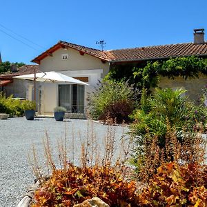 La Rochette  Grande Chambre D'Hote Les Chats-Pitres B&B Exterior photo