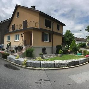 Silvia'S Bed Und Breakfast In Luzern B&B Exterior photo