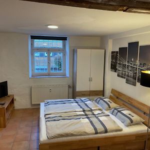 4 Betten In 3-Zimmer-Wohnung Mit Wlan Tv Und Garten 슈비베르딩겐 Exterior photo